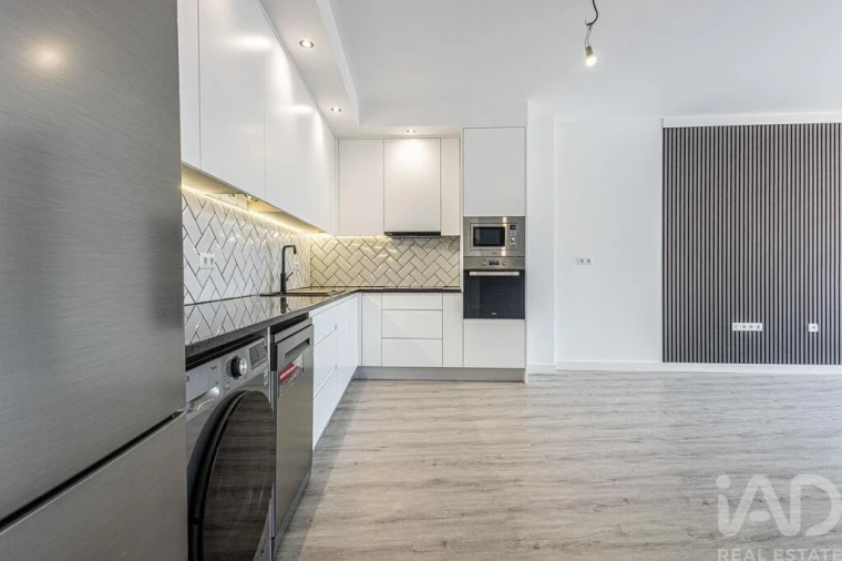 Apartamento T1 para Venda em Nadadouro Foto 18