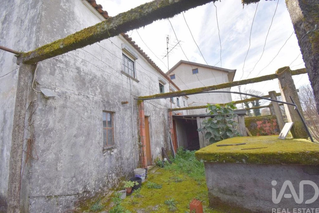 Moradia T2 para Venda em Vila Nova Foto 22