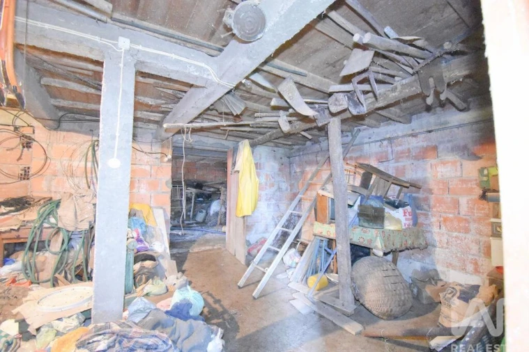 Moradia T2 para Venda em Vila Nova Foto 25