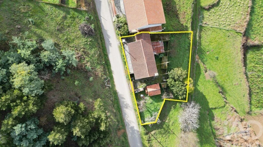 Moradia T2 para Venda em Vila Nova Foto 29