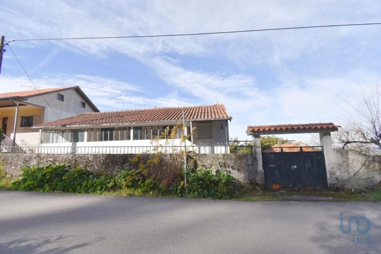 Moradia T2 para Venda em Vila Nova Foto 4