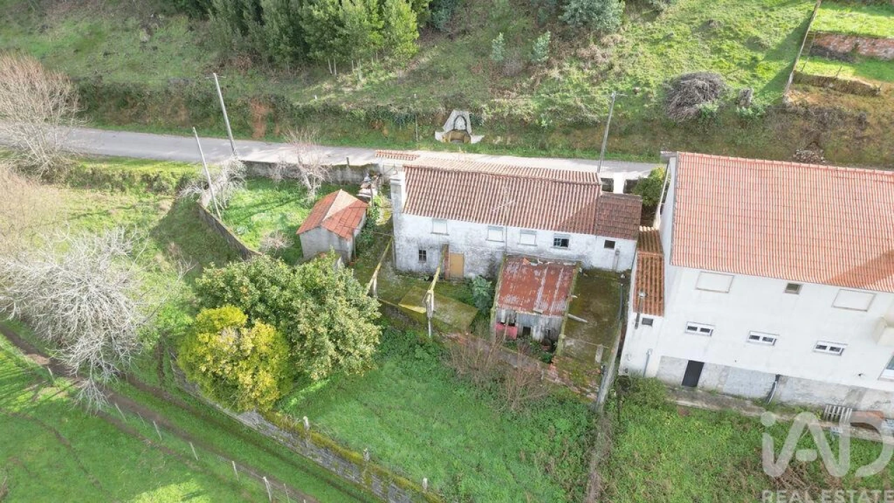 Moradia T2 para Venda em Vila Nova Foto 28