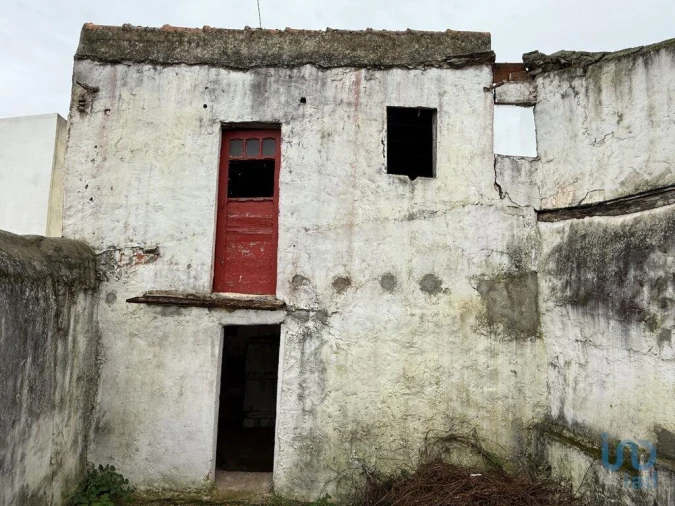 Moradia T2 para Venda em Alguber Foto 15