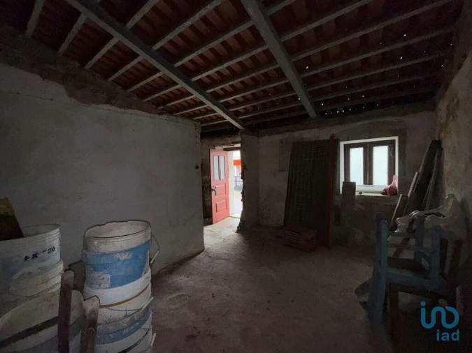 Moradia T2 para Venda em Alguber Foto 4