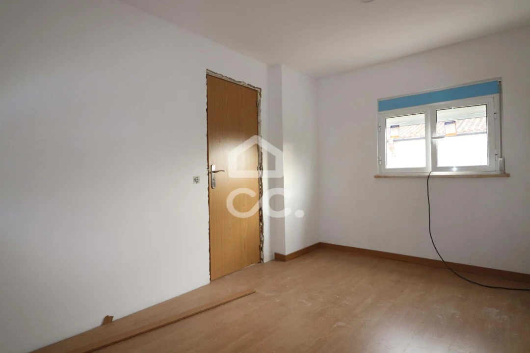 Moradia T4 para Venda em São Martinho de Árvore e Lamarosa Foto 4