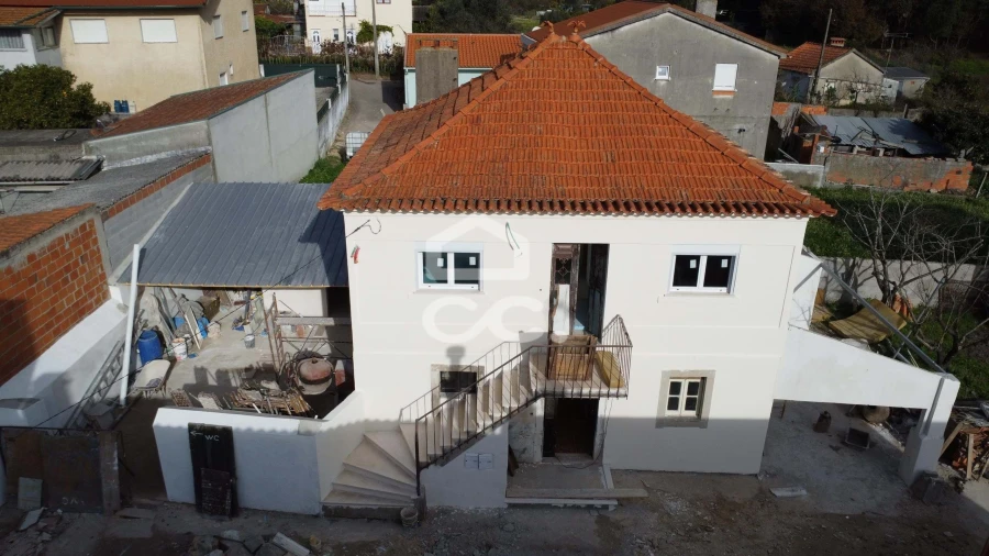 Moradia T4 para Venda em São Martinho de Árvore e Lamarosa