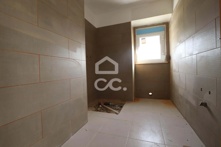 Moradia T4 para Venda em São Martinho de Árvore e Lamarosa Foto 17