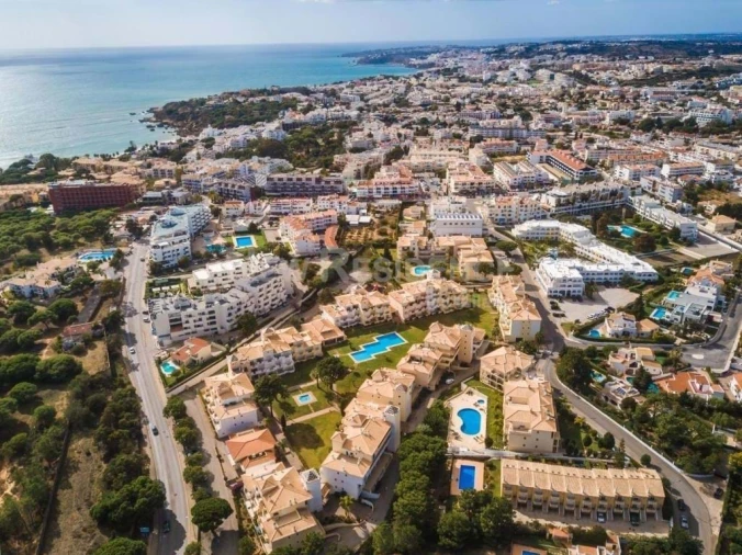 Apartamento T2 para Venda em Albufeira e Olhos de Água Foto 2