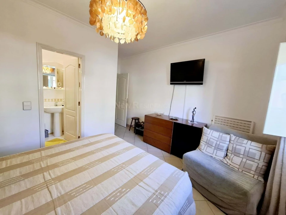 Apartamento T2 para Venda em Albufeira e Olhos de Água Foto 13