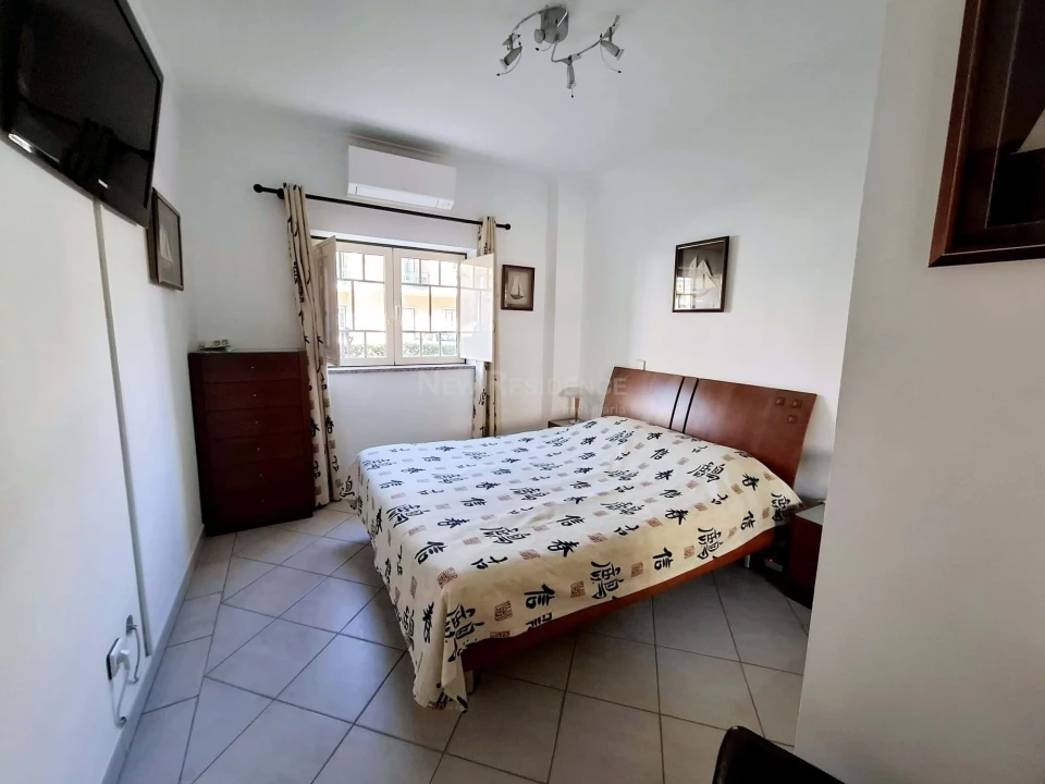 Apartamento T2 para Venda em Albufeira e Olhos de Água Foto 12