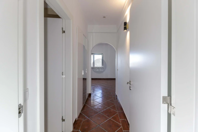 Moradia T9 para Arrendamento em Abitureiras Foto 14