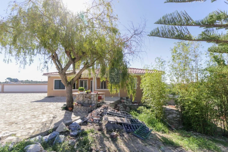 Moradia T9 para Arrendamento em Abitureiras Foto 5