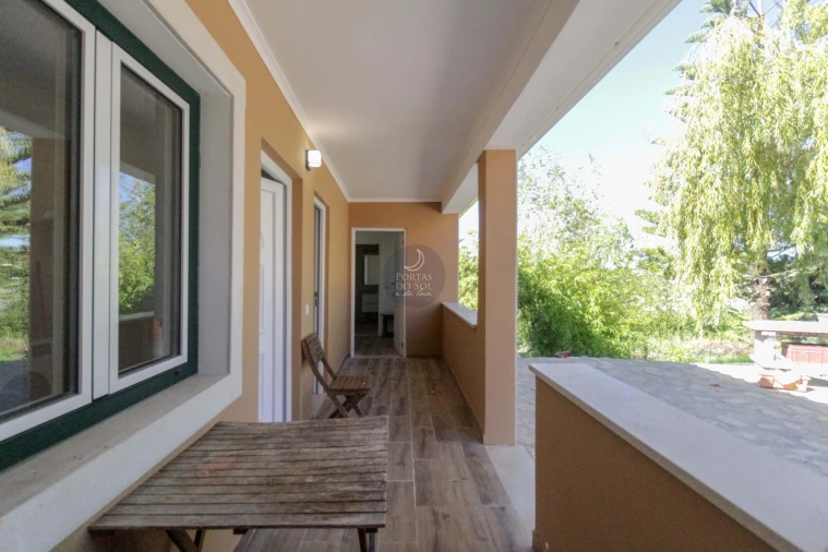 Moradia T9 para Arrendamento em Abitureiras Foto 43