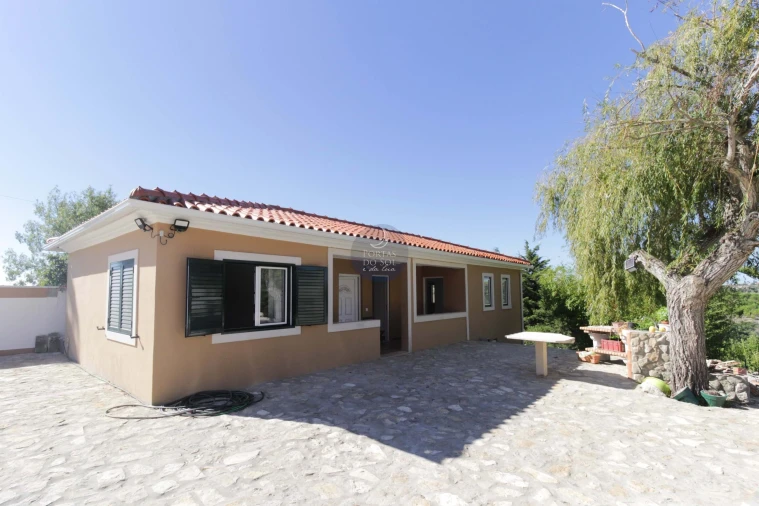 Moradia T9 para Arrendamento em Abitureiras Foto 41