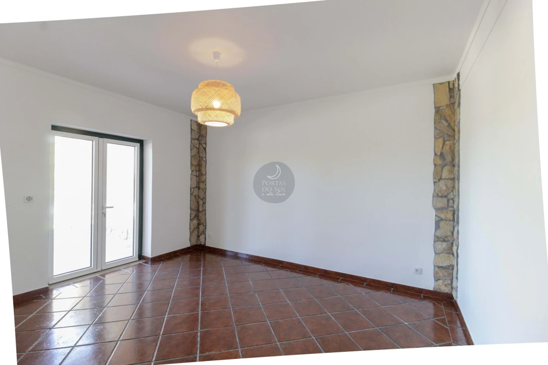 Moradia T9 para Arrendamento em Abitureiras Foto 18