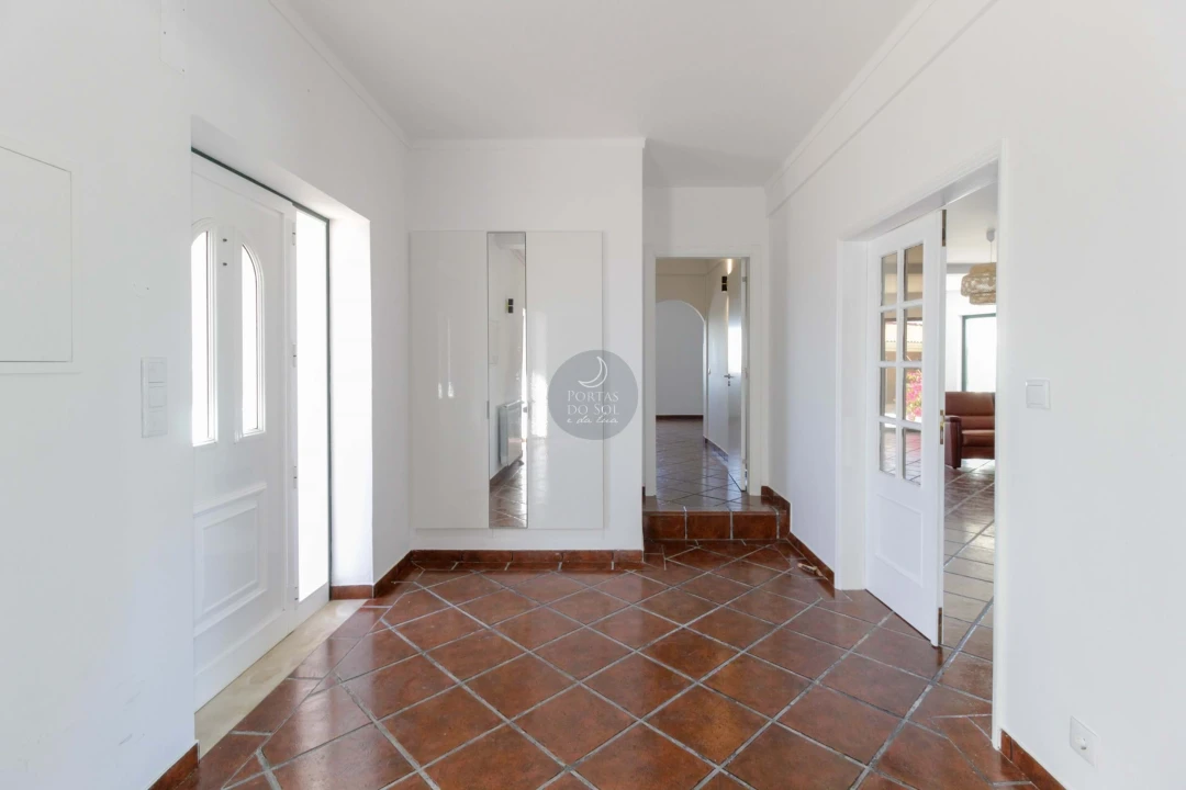 Moradia T9 para Arrendamento em Abitureiras Foto 15