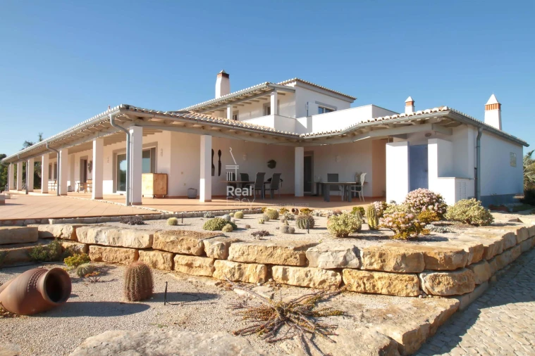 Moradia T4 para Venda em Conceição e Cabanas de Tavira Foto 10