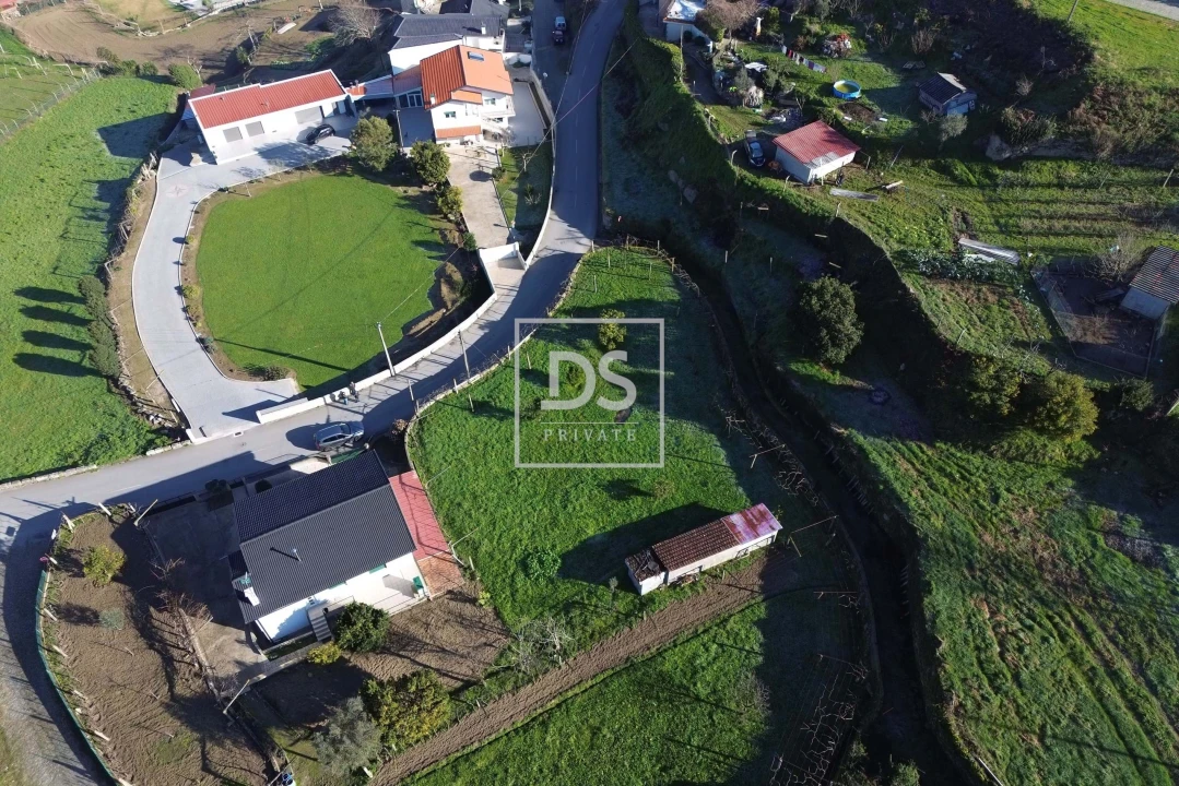 Terreno para Venda em Avessadas e Rosém Foto 12