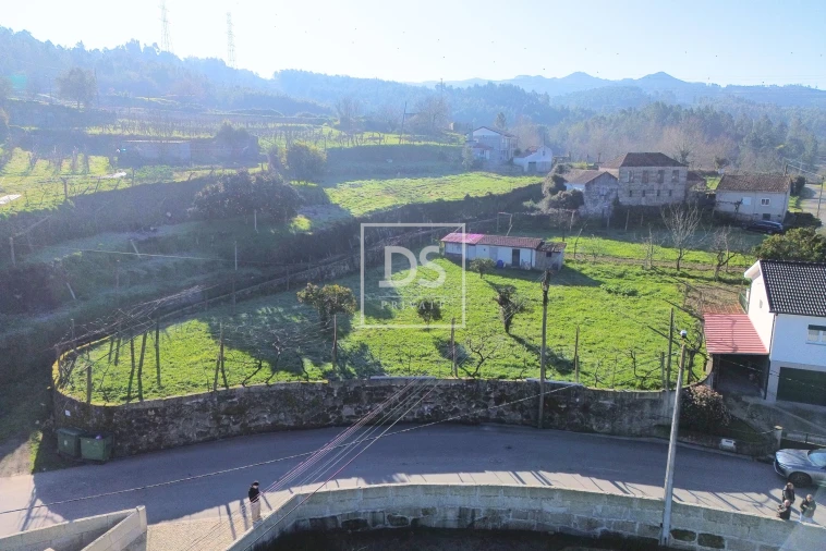 Terreno para Venda em Avessadas e Rosém Foto 3