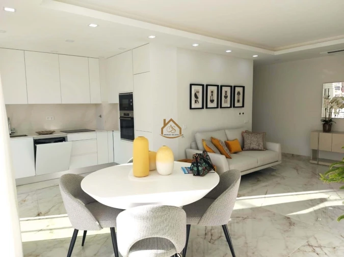 Apartamento T2 para Venda em Lagos (São Sebastião e Santa Maria) Foto 4