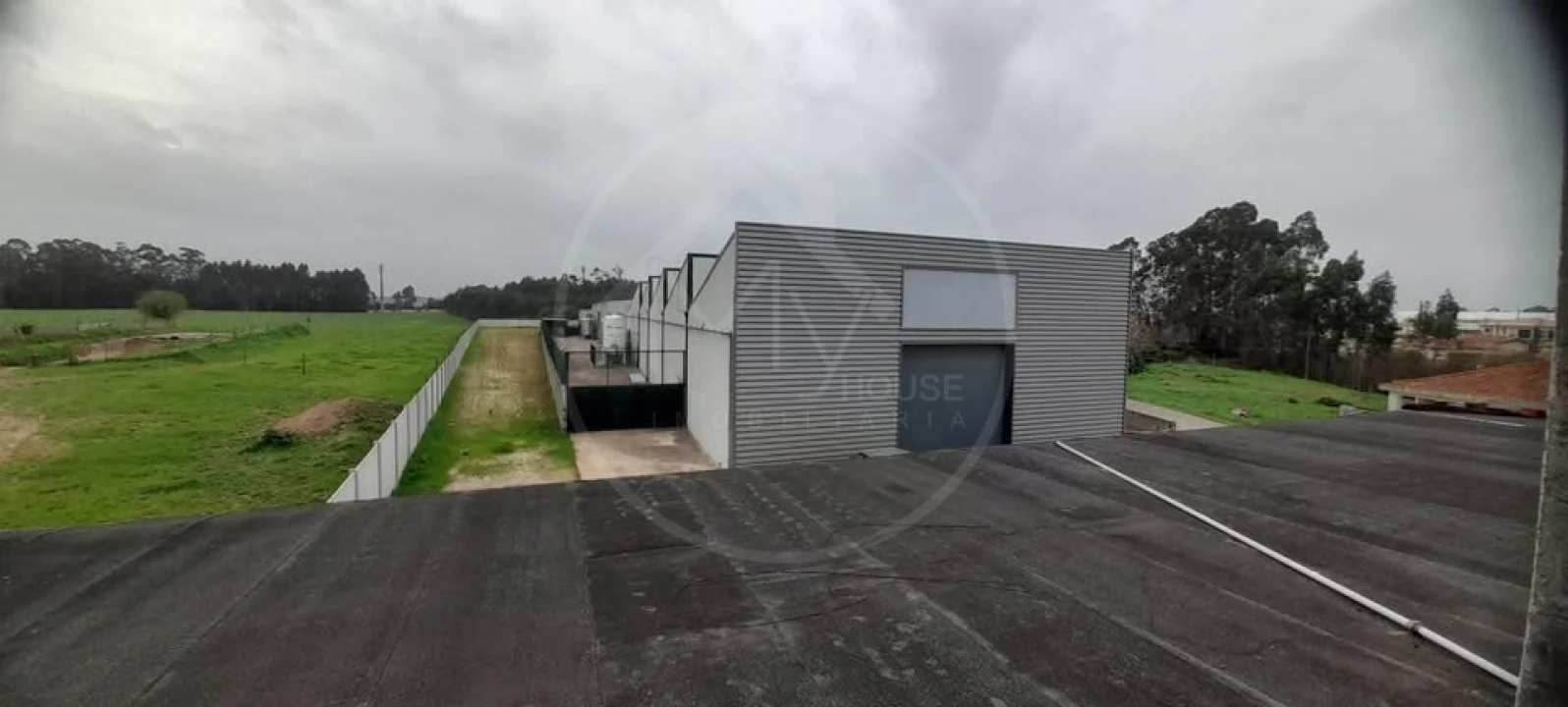 Armazém para Venda em Ílhavo (São Salvador) Foto 1