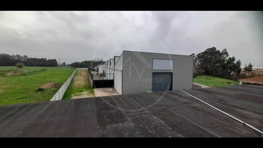 Armazém para Venda em Ílhavo (São Salvador)