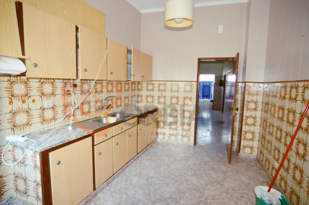 Moradia T3 para Venda em Olhão Foto 4