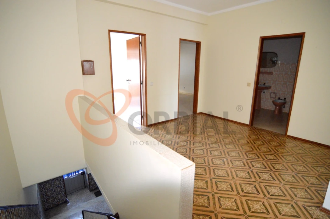 Moradia T3 para Venda em Olhão Foto 12