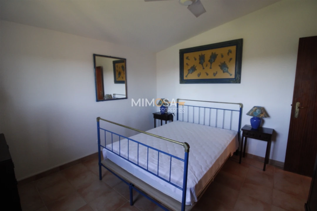 Quinta T4 para Venda em Bensafrim e Barão de São João Foto 32