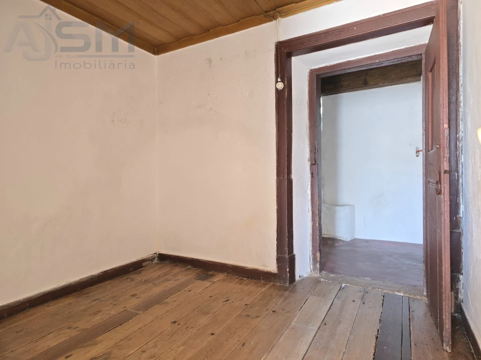 Moradia T4 para Venda em Vila Nova da Barquinha Foto 25