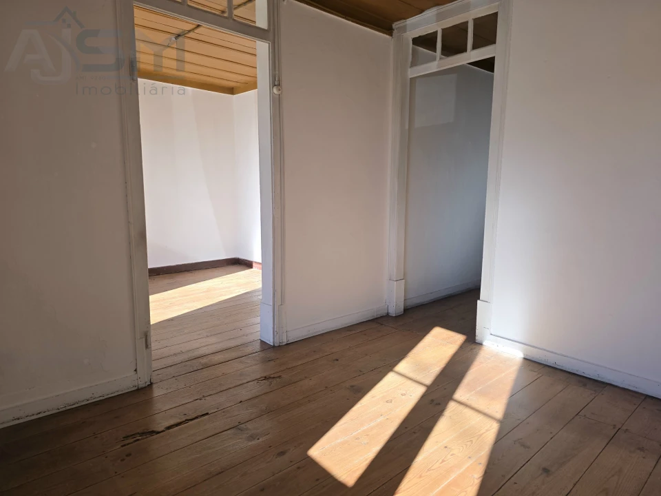 Moradia T4 para Venda em Vila Nova da Barquinha Foto 30