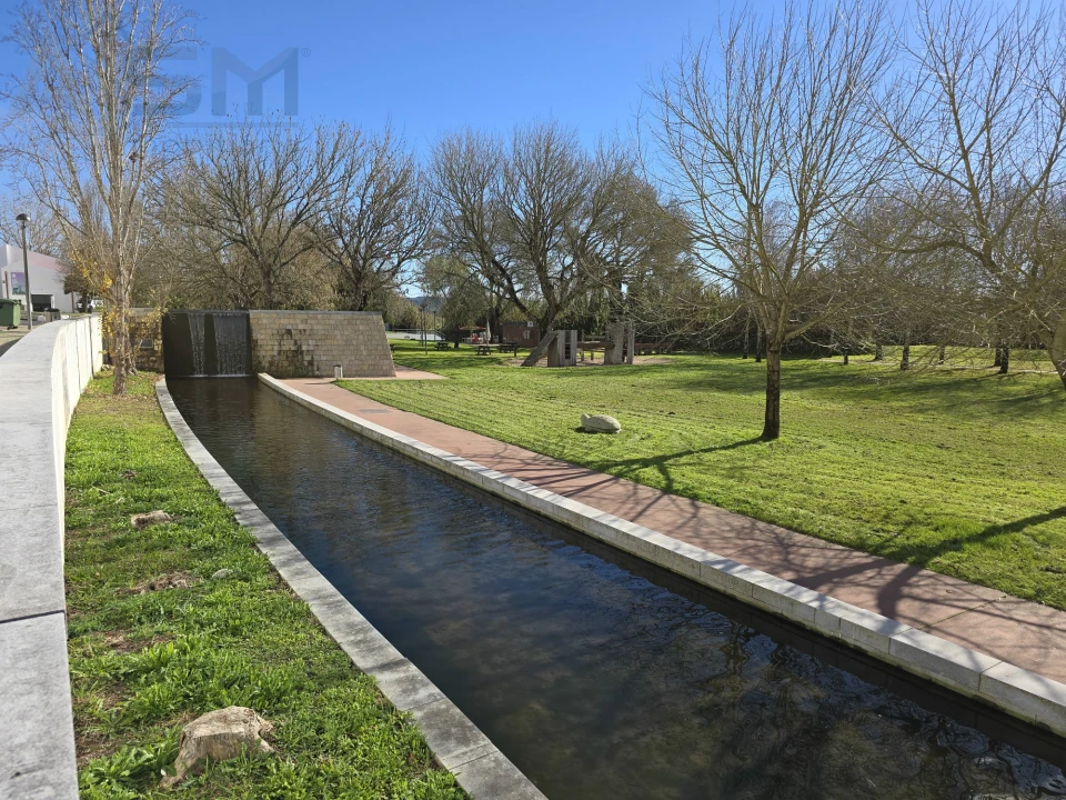 Moradia T4 para Venda em Vila Nova da Barquinha Foto 37