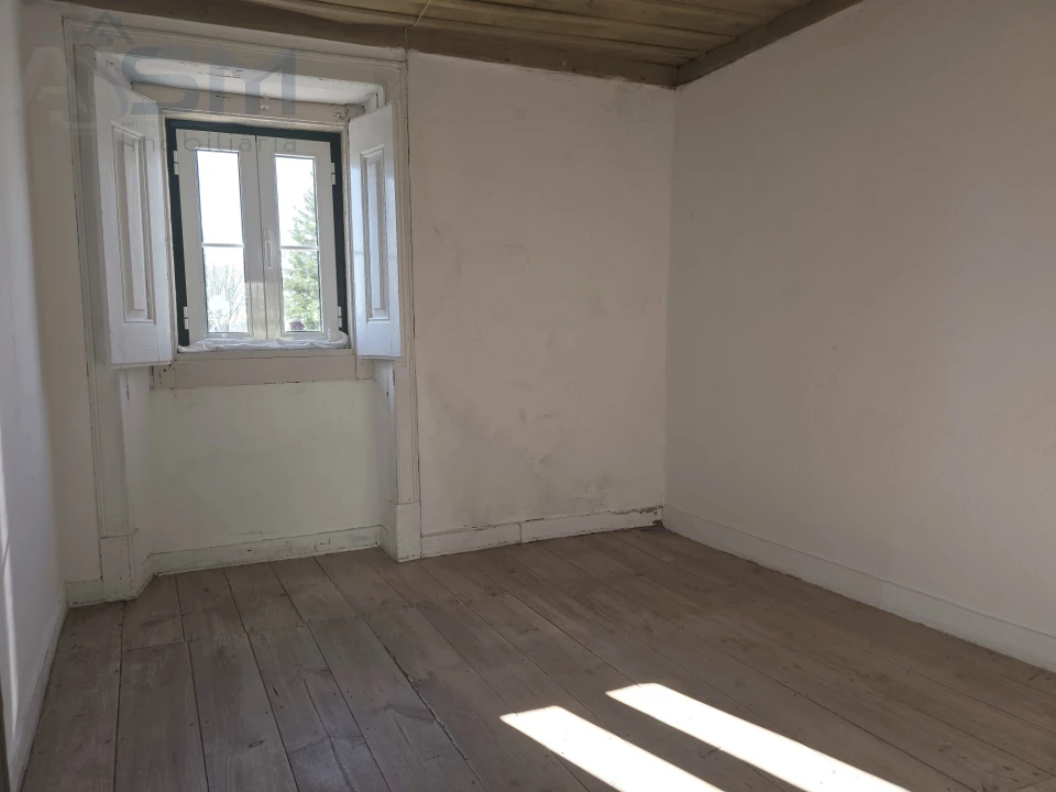 Moradia T4 para Venda em Vila Nova da Barquinha Foto 18