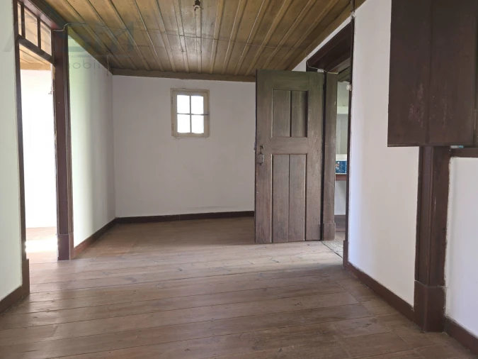 Moradia T4 para Venda em Vila Nova da Barquinha Foto 17