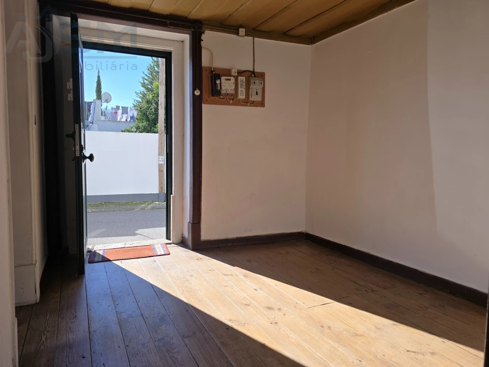 Moradia T4 para Venda em Vila Nova da Barquinha Foto 26