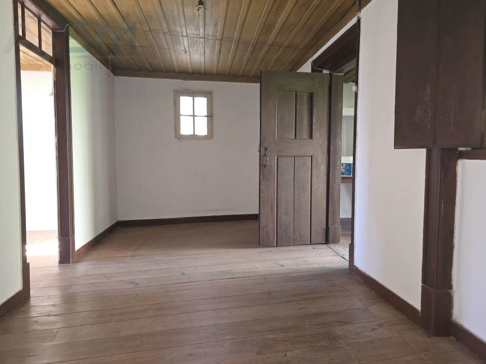 Moradia T4 para Venda em Vila Nova da Barquinha Foto 17