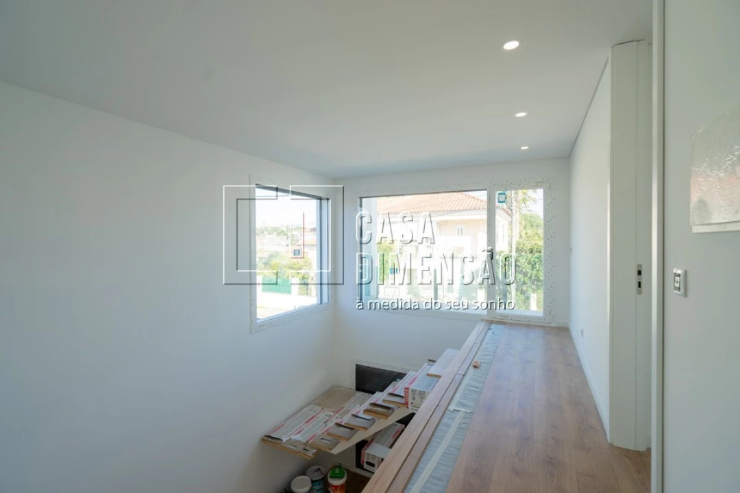 Moradia T4 para Venda em Charneca de Caparica e Sobreda Foto 21