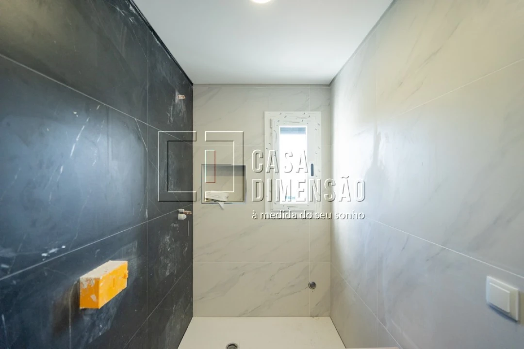Moradia T4 para Venda em Charneca de Caparica e Sobreda Foto 29