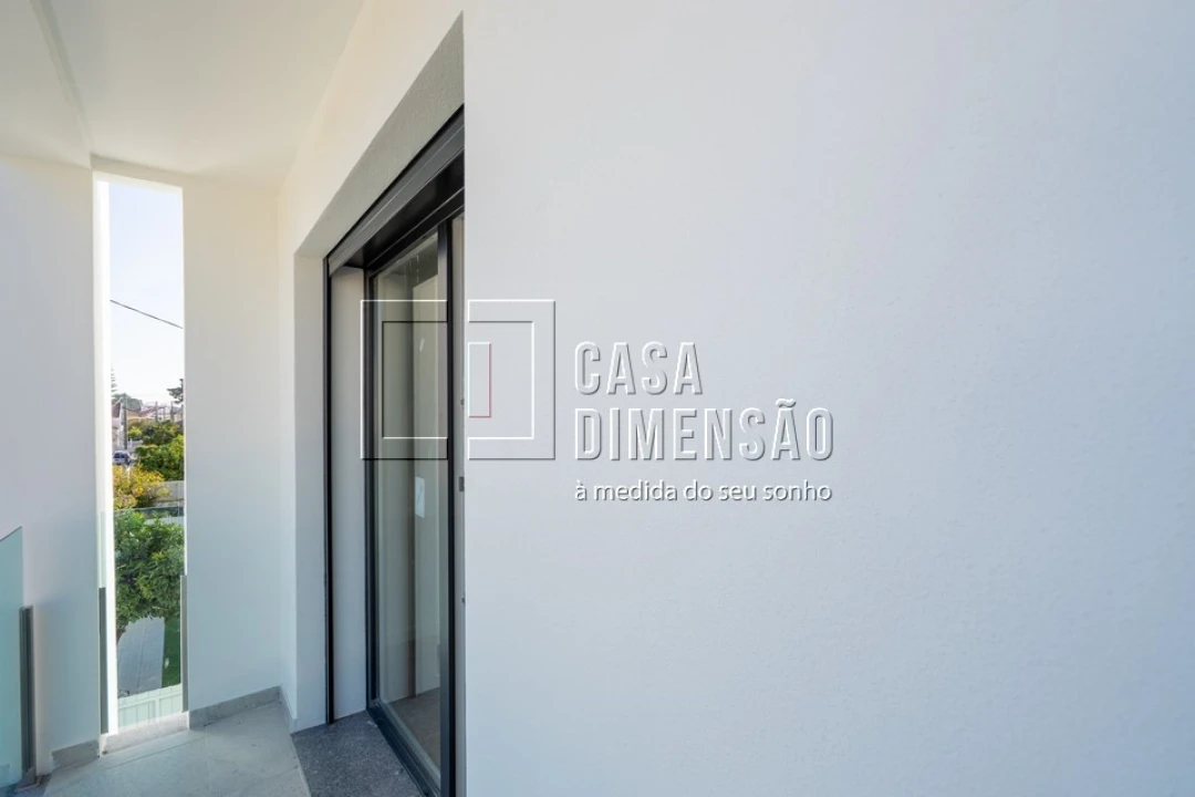 Moradia T4 para Venda em Charneca de Caparica e Sobreda Foto 41