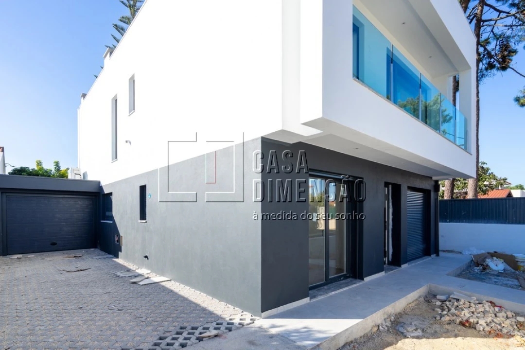 Moradia T4 para Venda em Charneca de Caparica e Sobreda Foto 46