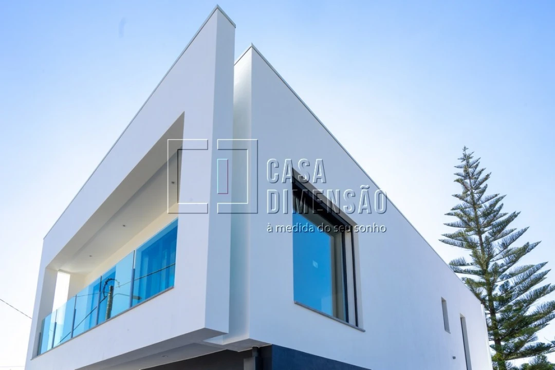 Moradia T4 para Venda em Charneca de Caparica e Sobreda Foto 50