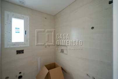 Moradia T4 para Venda em Charneca de Caparica e Sobreda