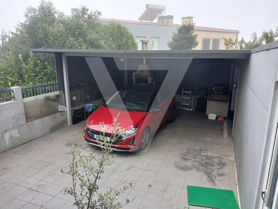 Moradia T0 para Venda em Baguim do Monte (Rio Tinto) Foto 53