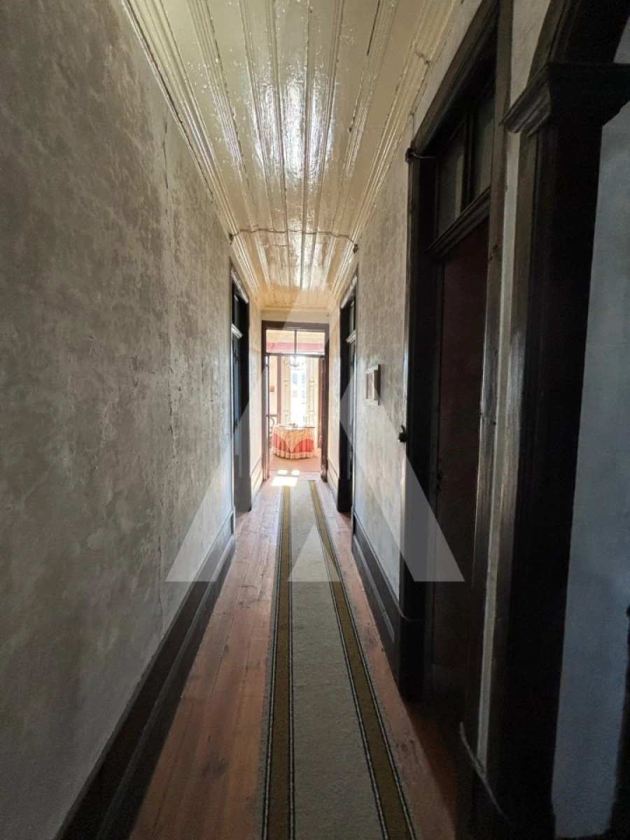 Moradia T6 para Venda em Rio Torto e Lagarinhos Foto 11