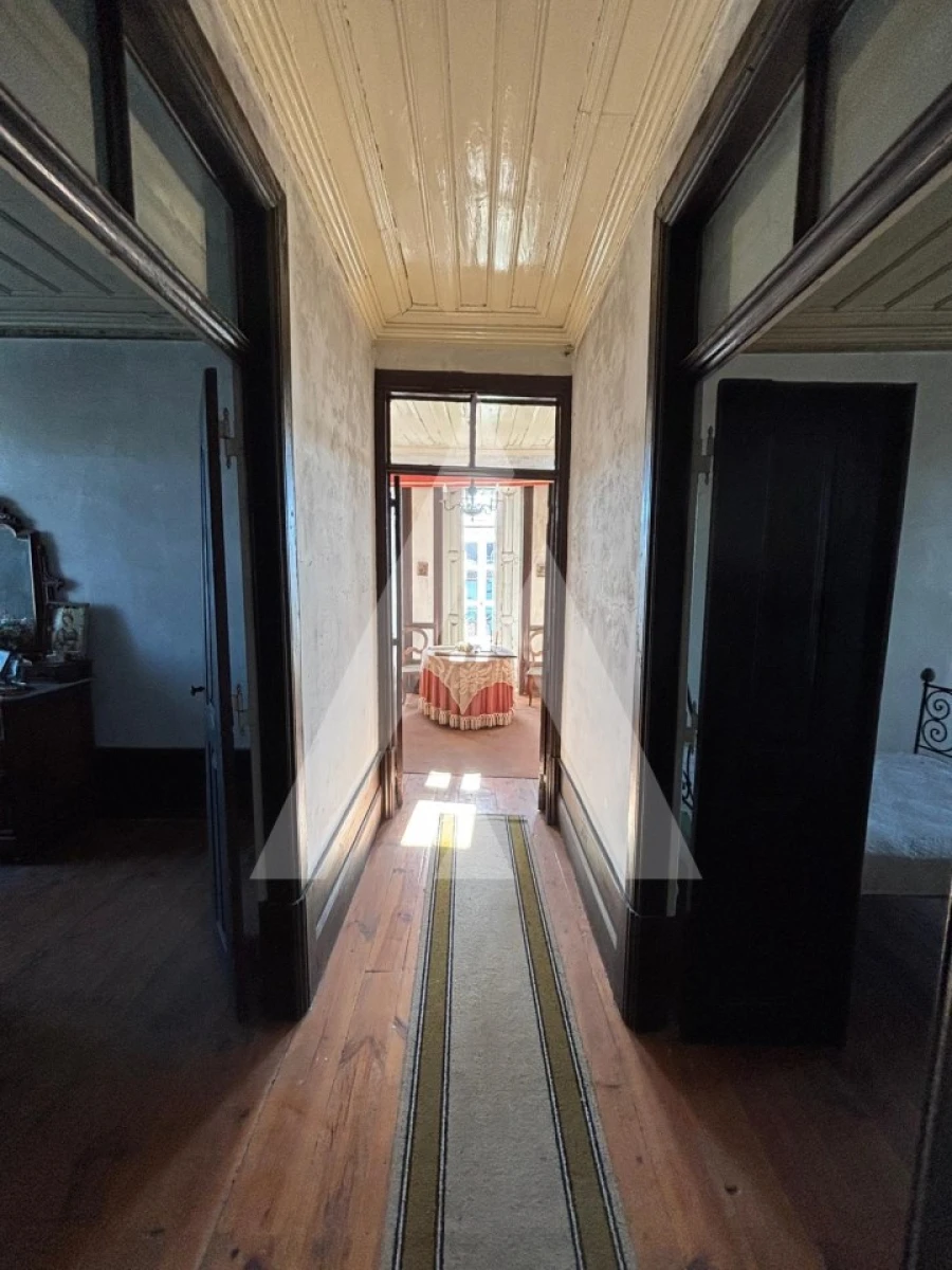 Moradia T6 para Venda em Rio Torto e Lagarinhos Foto 14