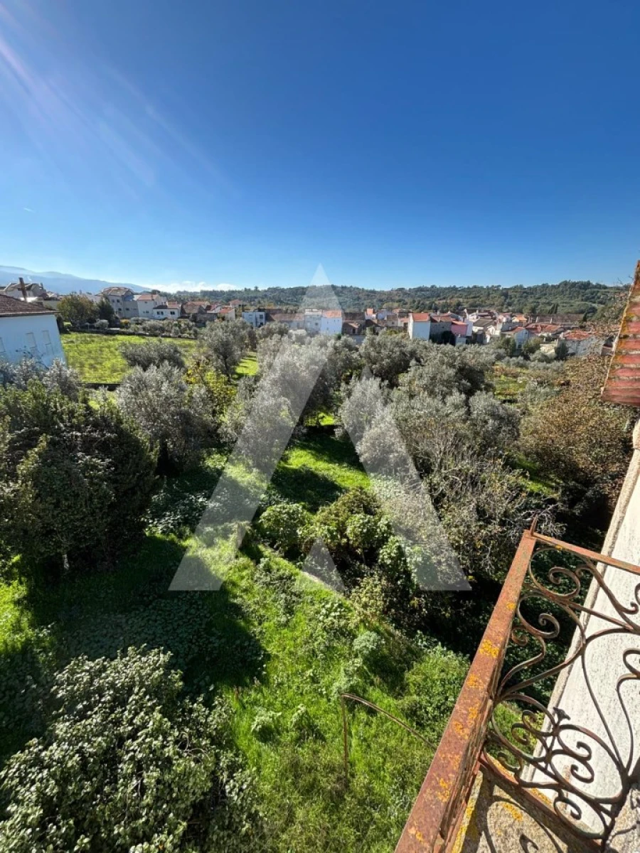 Moradia T6 para Venda em Rio Torto e Lagarinhos Foto 15