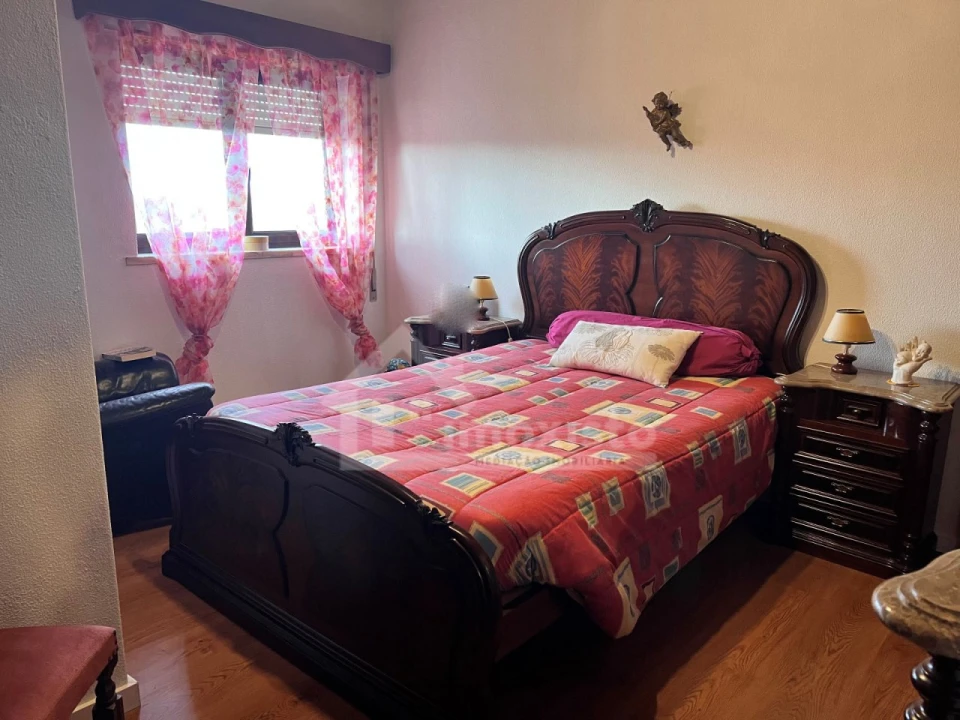 Moradia T5 para Venda em Maçãs de D. Maria Foto 8