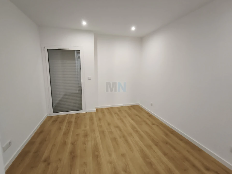 Apartamento T2 para Venda em Eiras e São Paulo de Frades Foto 7