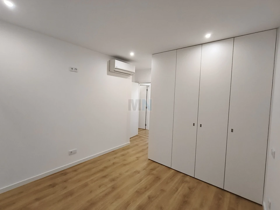 Apartamento T2 para Venda em Eiras e São Paulo de Frades Foto 13