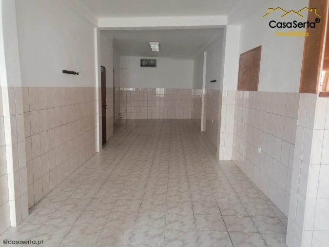 Loja para Arrendamento em Pedrogão Pequeno Foto 3